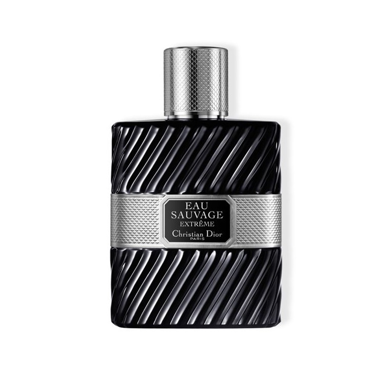 Мужчина держит в руках Christian Dior Eau Sauvage Extreme.jpg Мужчина держит в руках Christian Dior Eau Sauvage Extreme.jpg